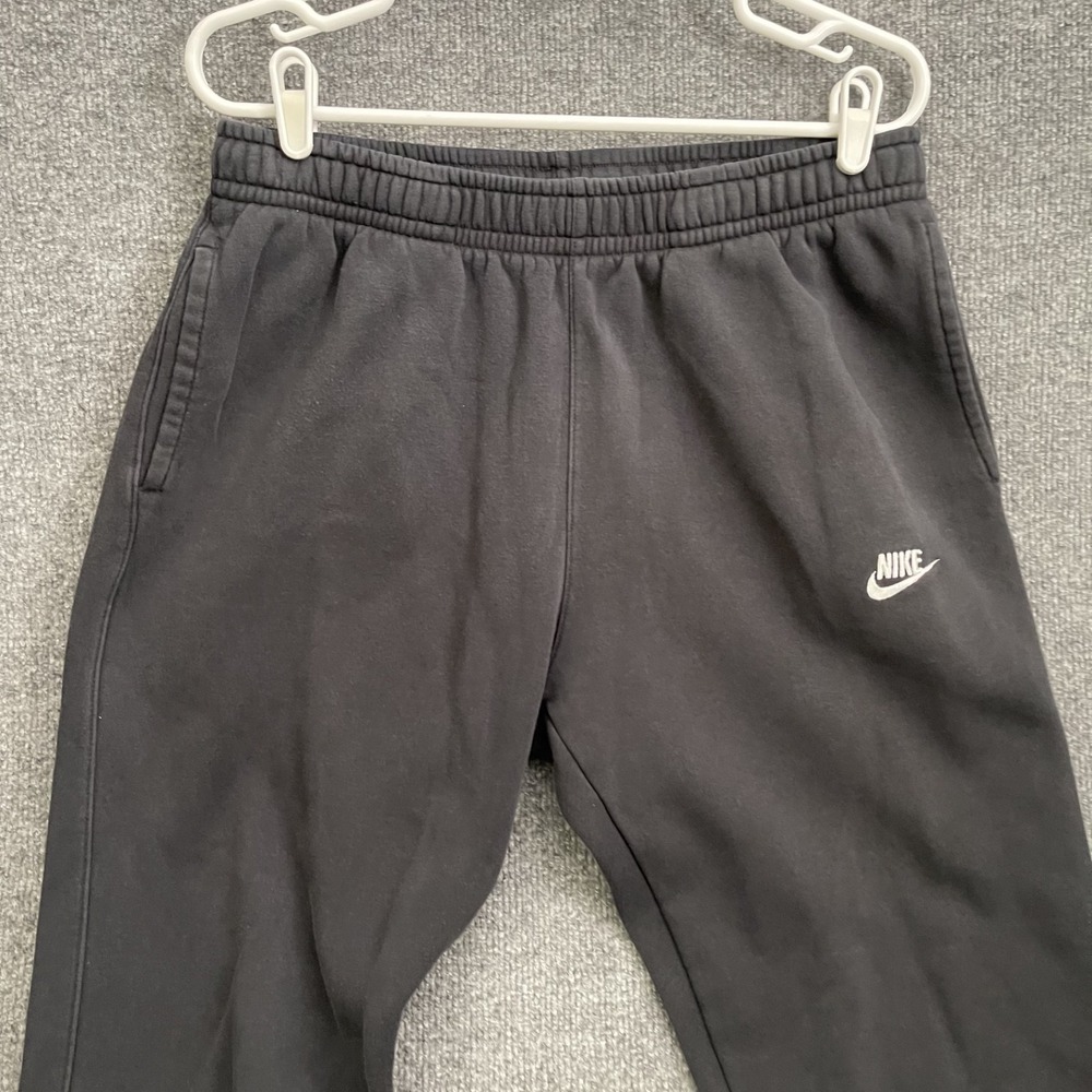 Nike Sportswear Club Fleece Jogger Mens Sz L Cuffed Sweatpants Black BV2671 - Picture 4 of 13